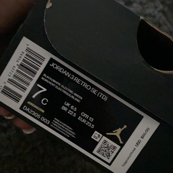 JORDAN 3 RETRO - Picture 3 of 3
